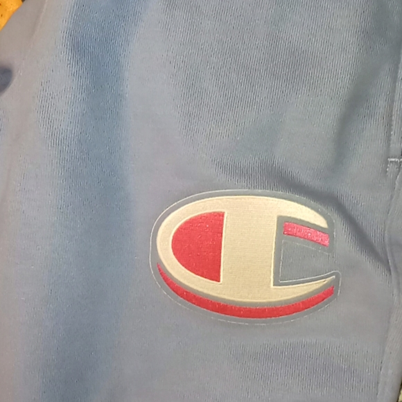 SHORTS - Picture 1 of 3